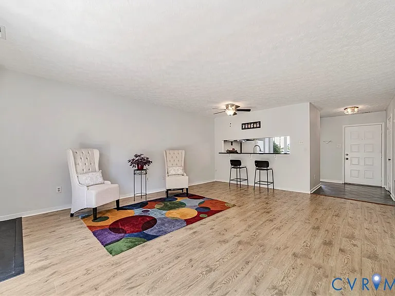 2716 Schooner Ct — Photo 16