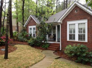 13 Leaf Ln, Hattiesburg, MS 39402
