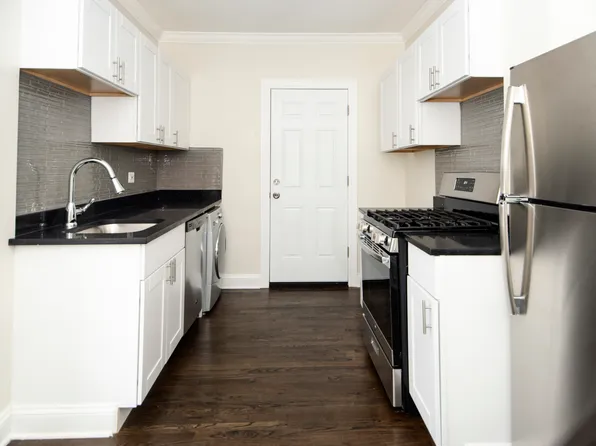 3819.5 N Greenview Ave, Chicago, IL