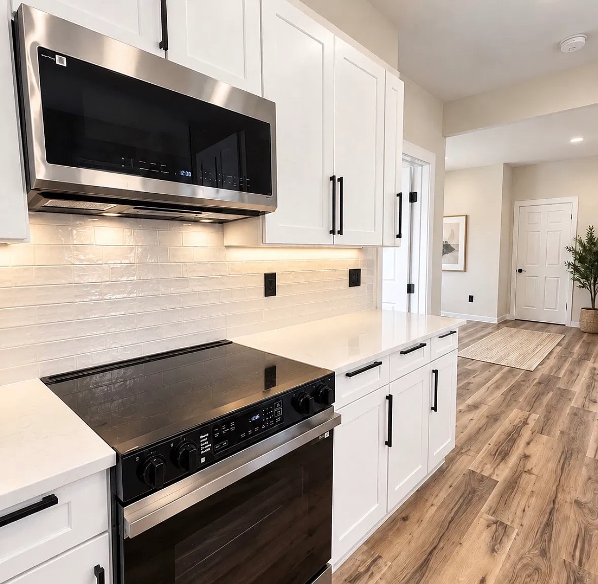 30 Fairchild Pl — Photo 2