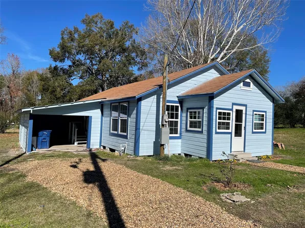 512 W 4th St, Corrigan, TX 75939