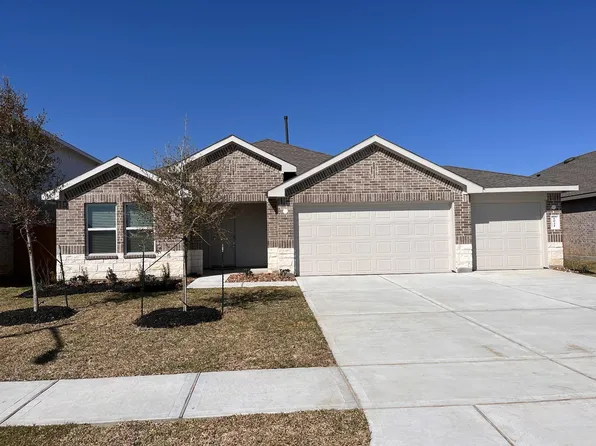 1021 Llano Trl, Dayton, TX 77535