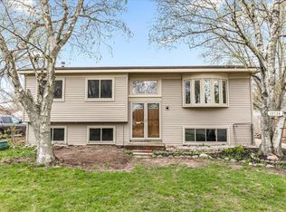 15734 Harrison, Romulus, MI 48174