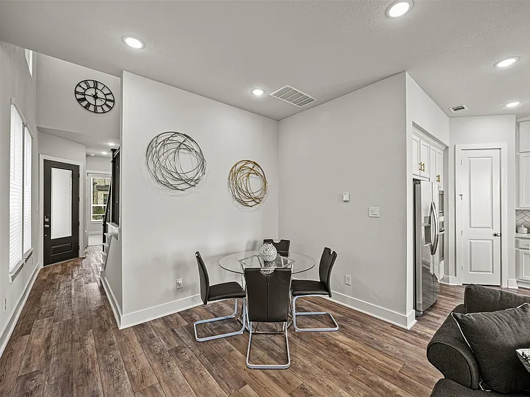 16631 Lake Austin St — Photo 13