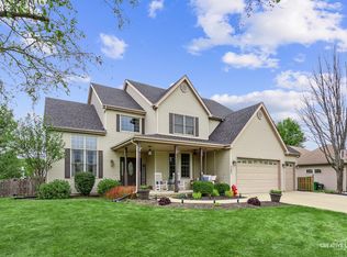 1307 Walsh Dr, Yorkville, IL 60560