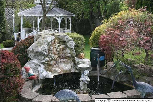 1st image of 35 Carly Ct