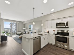 Avenida at Centerra - 55+ Active Adult Apartment Homes, Loveland, CO 80538