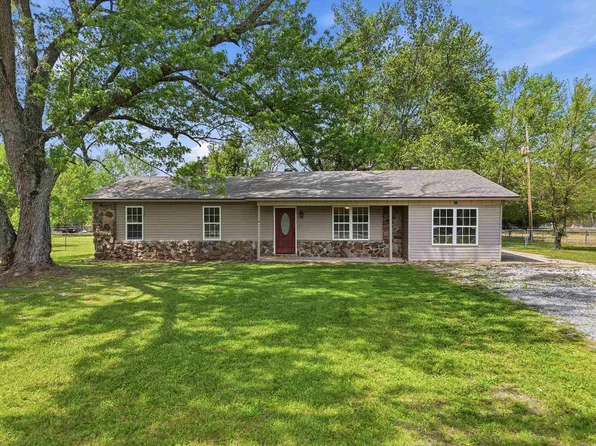 574 Lower Ridge Rd, Conway, AR 72032