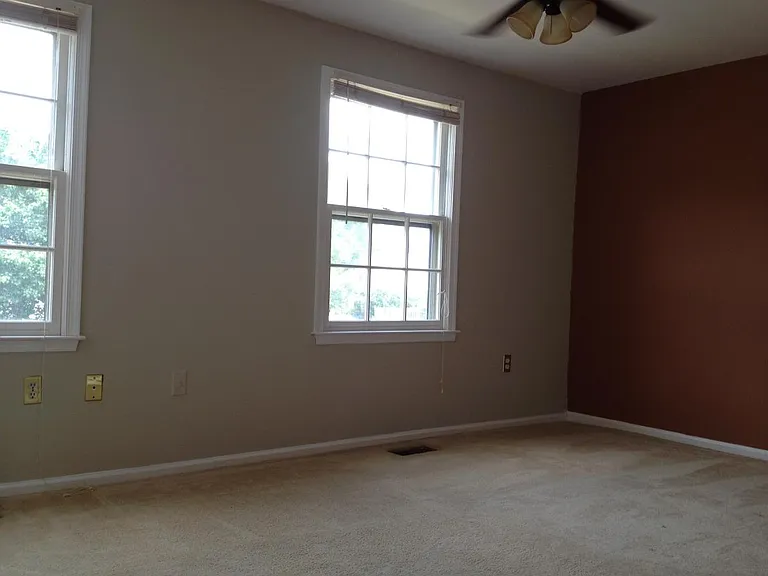 14421 Manassas Gap Ct — Photo 9