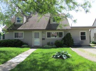 1042 Blakley Dr, Dayton, OH 45403