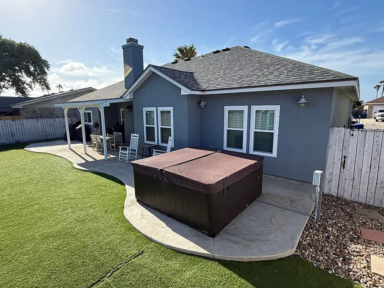13809 Laffite Dr — Photo 23