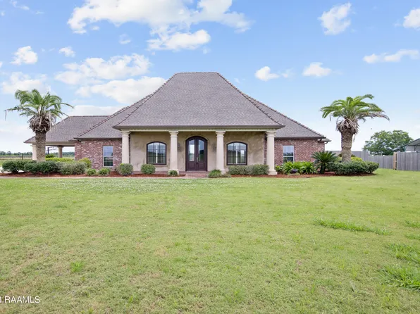 4231 S Richfield Rd, Rayne, LA 70578