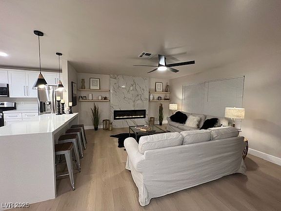 5th image of 5921 San Fernando Dr