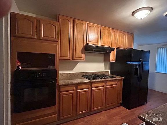 3rd image of 1326 Elliott Drive