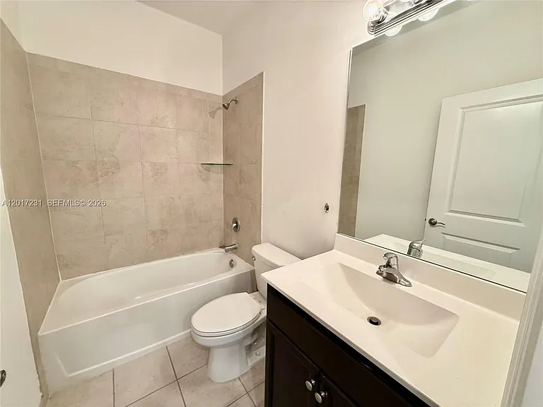 11313 SW 250th Ter #11313 — Photo 3