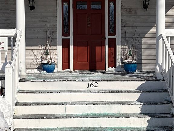 5th image of 162 Willow Rd APT 11