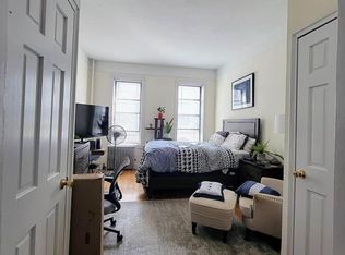 488 E 74th St #5Q, New York, NY 10021