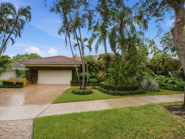 1028 Creekford Dr, Weston, FL 33326