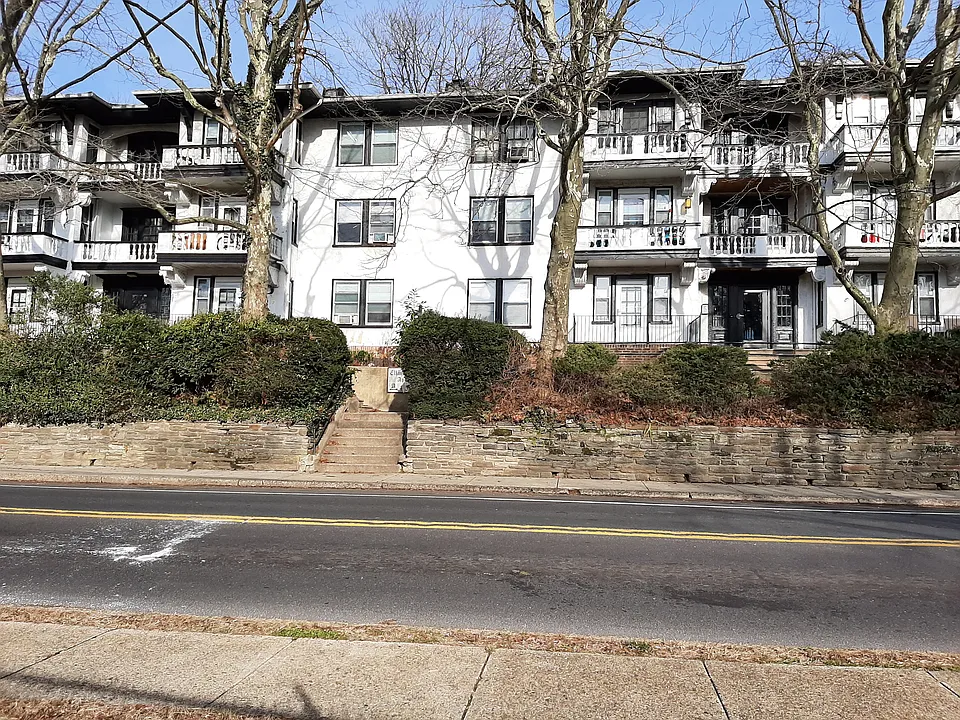415 E Church Rd #B2