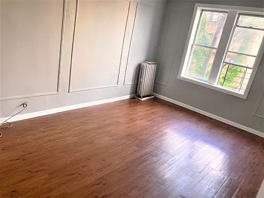 2nd image of 2500 Webb Ave #J2