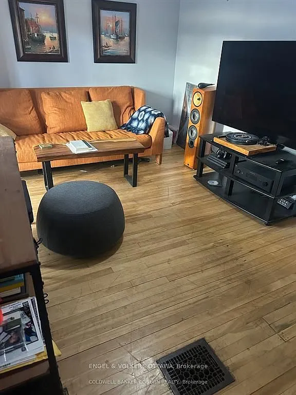 2 bed, $2,400 — Photo 2