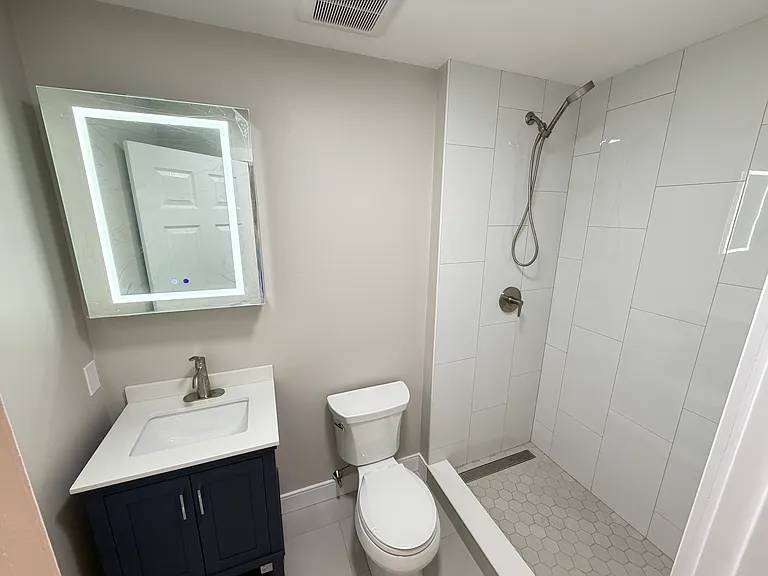 4 Adams St #4 — Photo 8