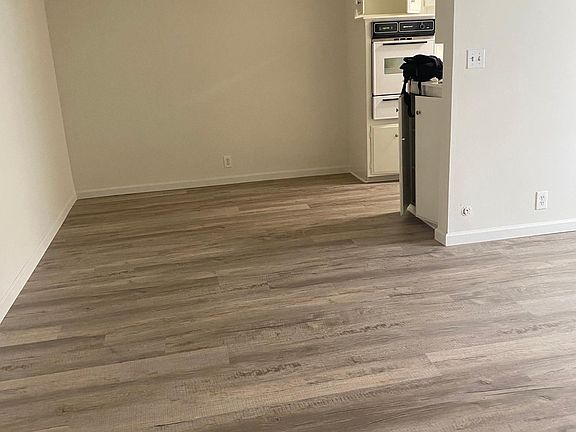 2nd image of 1030 N Edinburgh Ave APT 3