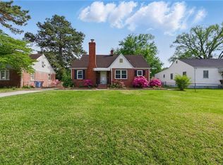 1102 Edgewood Ave, Chesapeake, VA 23324