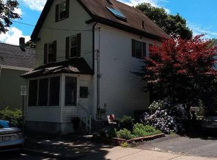 17 Abbott St, Newton, MA 02464