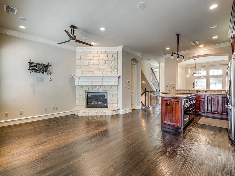 7927 Osborn Pkwy — Photo 15
