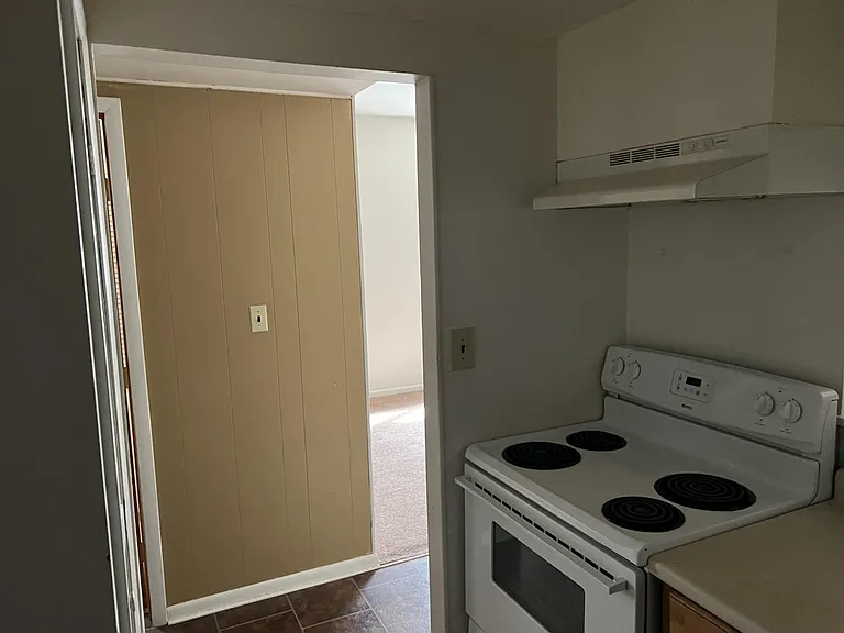 454 E Grafton Rd #2 — Photo 8