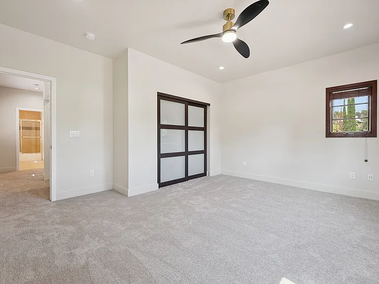bedroom upstairs 1