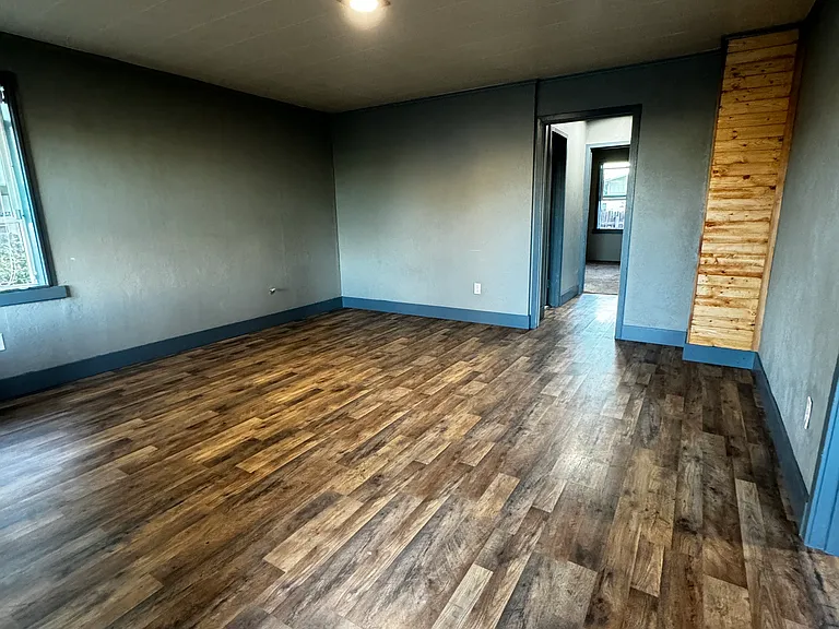 835 Cherry St — Photo 3