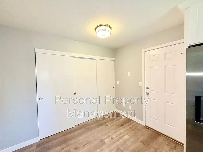 14008 NE 10th St — Photo 7