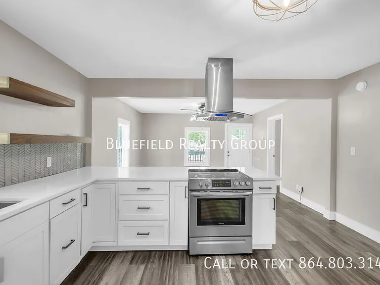 212 E Bearden St — Photo 10