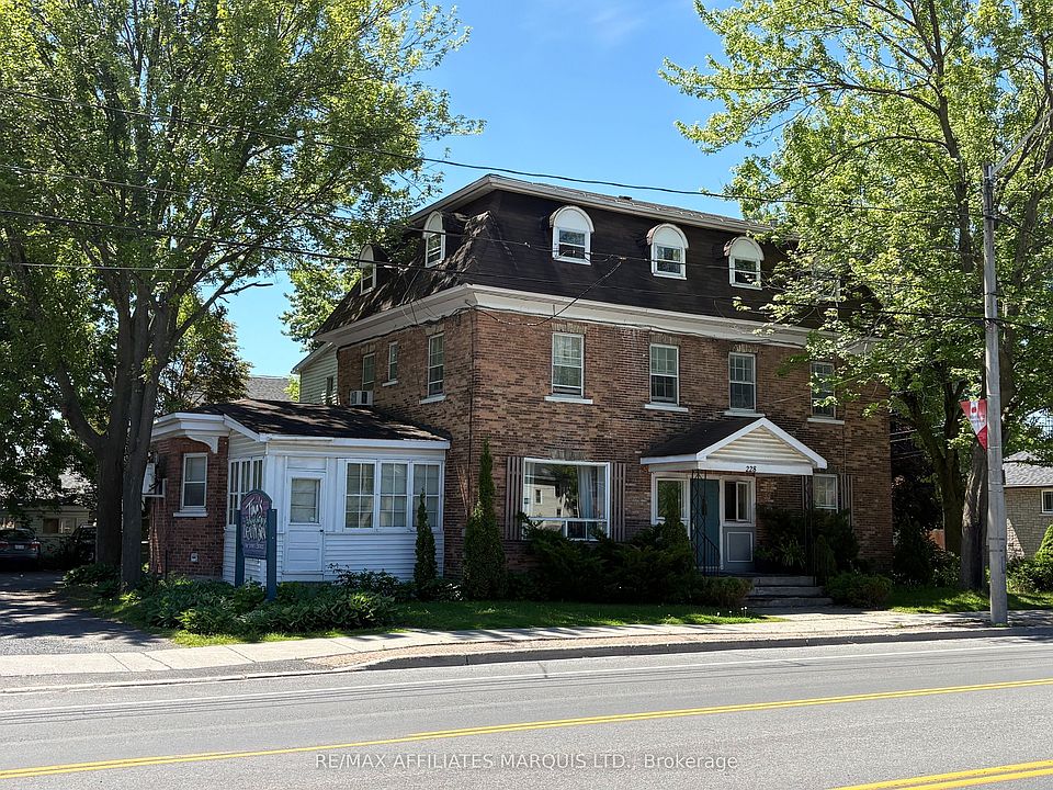 2nd image of 228 2nd St W