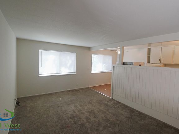 5th image of 1137 Roewill Dr Unit 2