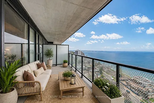 2075 Lakeshore Rd Photo 1