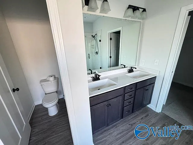 118 Kretzer Ct — Photo 16