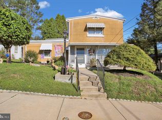 1535 Meade St, Reading, PA 19607