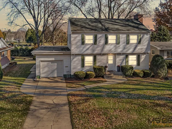 (undisclosed Address), Sycamore, IL 60178