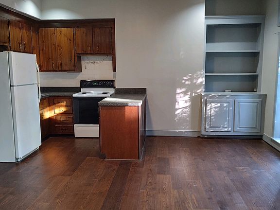 4th image of 7 N 21st St #1