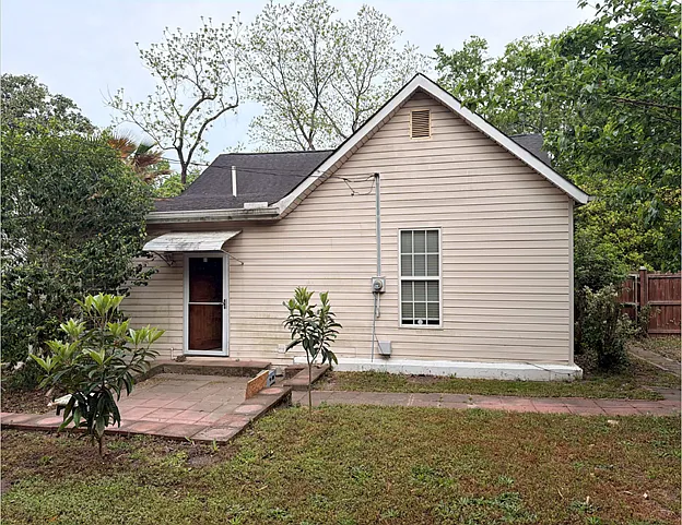424 Florida St — Photo 3