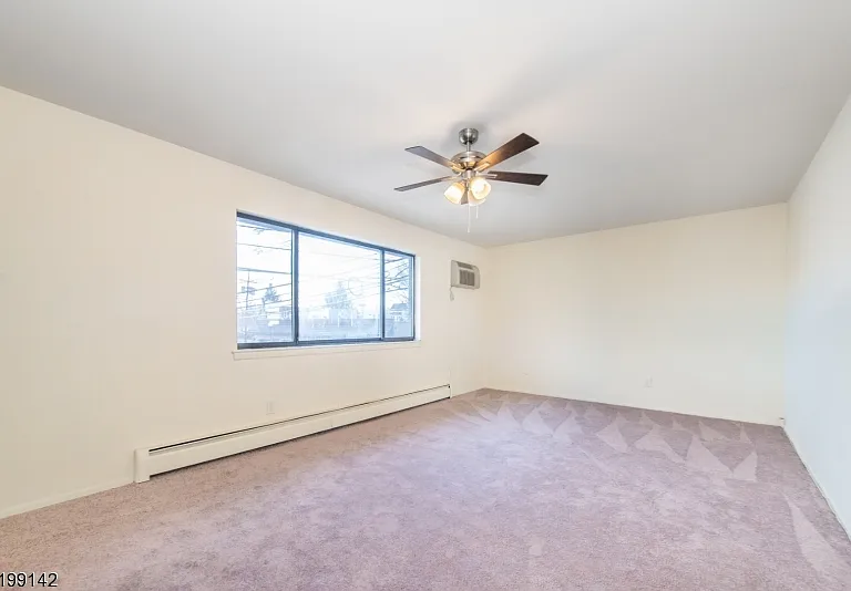 685 Van Houten Ave #3 — Photo 11