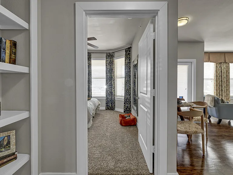 Pecos Flats Apartments — Photo 8