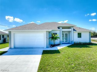 2619 3rd St SW, Lehigh Acres, FL 33976