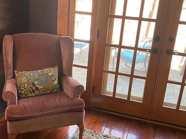 102 Boggs Hill Rd — Photo 8