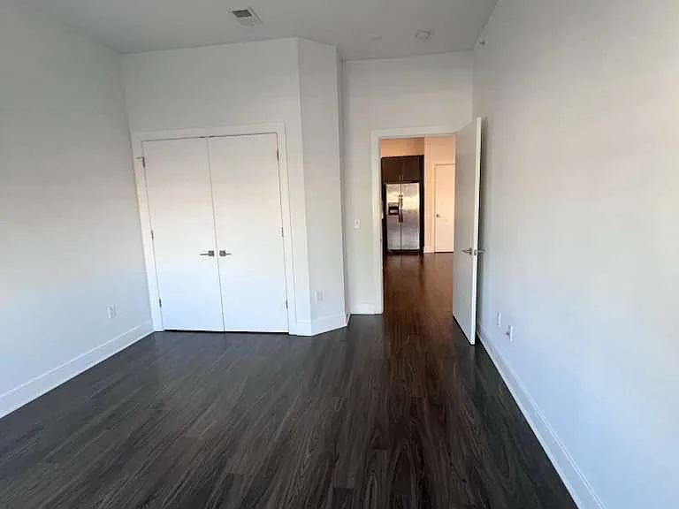 310 Madison Ave #407 — Photo 12