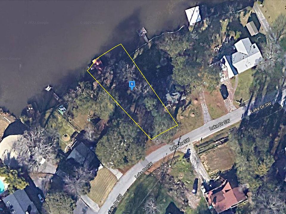 1st image of 8563 Lake Dr