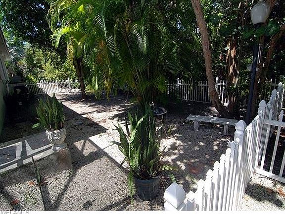 3rd image of 3574 W Gulf Dr